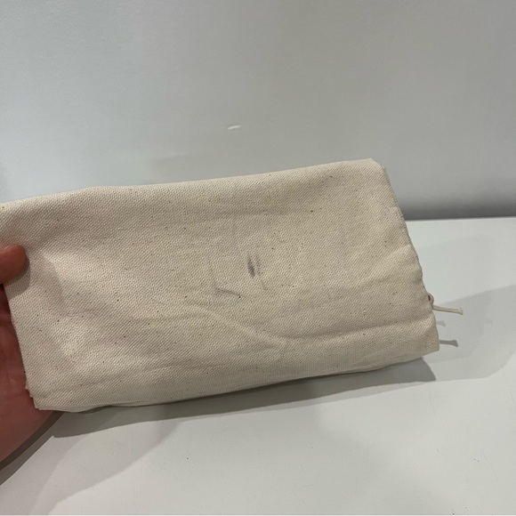 Valentino Logo Crossbody UNISEX - Picture 16 of 17